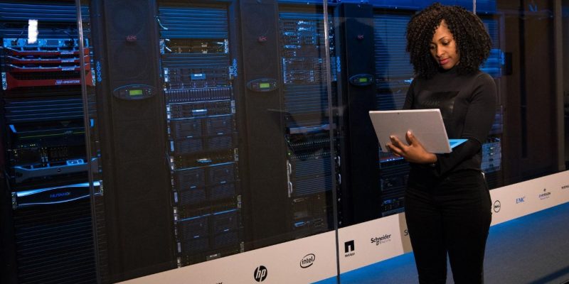 7 Komponen Data Center yang Wajib Ada dalam Sebuah Server