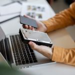 Perbandingan SSD Vs HDD Hosting